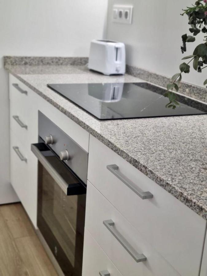 Apartamentos Rg Hospital Valme Sevilla Exteriér fotografie