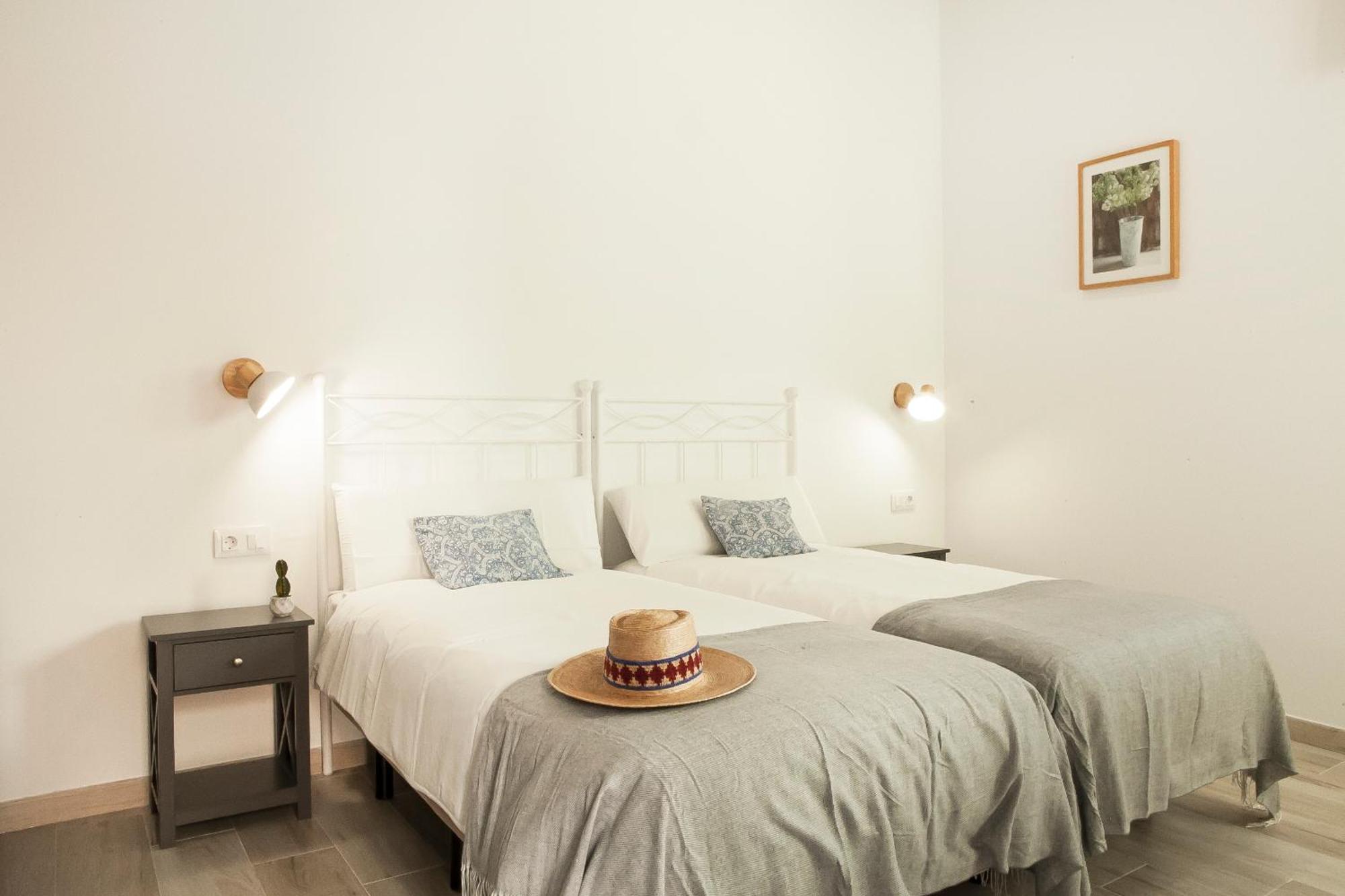 Apartamentos Rg Hospital Valme Sevilla Exteriér fotografie