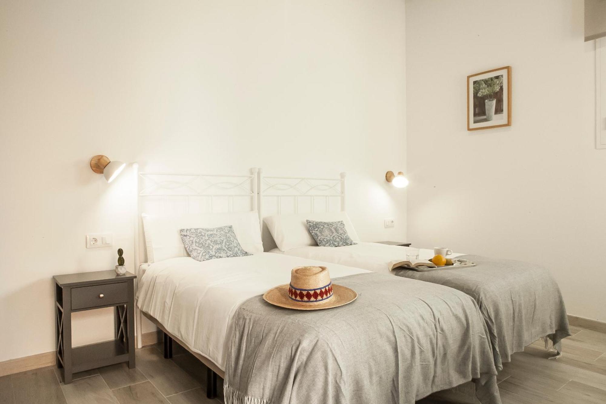 Apartamentos Rg Hospital Valme Sevilla Exteriér fotografie