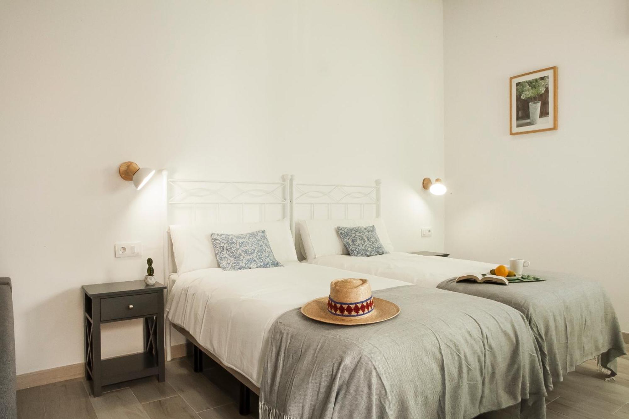 Apartamentos Rg Hospital Valme Sevilla Exteriér fotografie