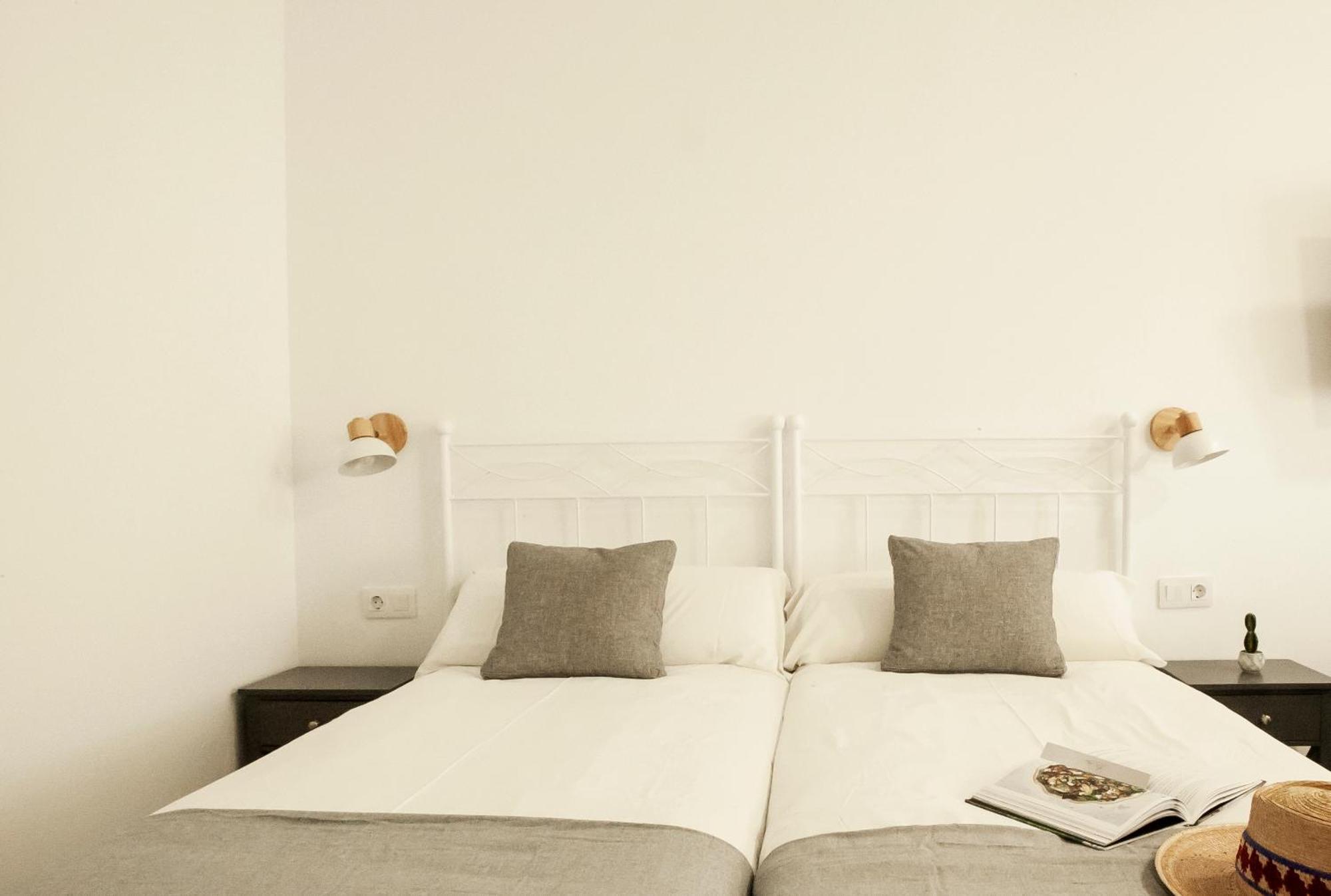 Apartamentos Rg Hospital Valme Sevilla Exteriér fotografie
