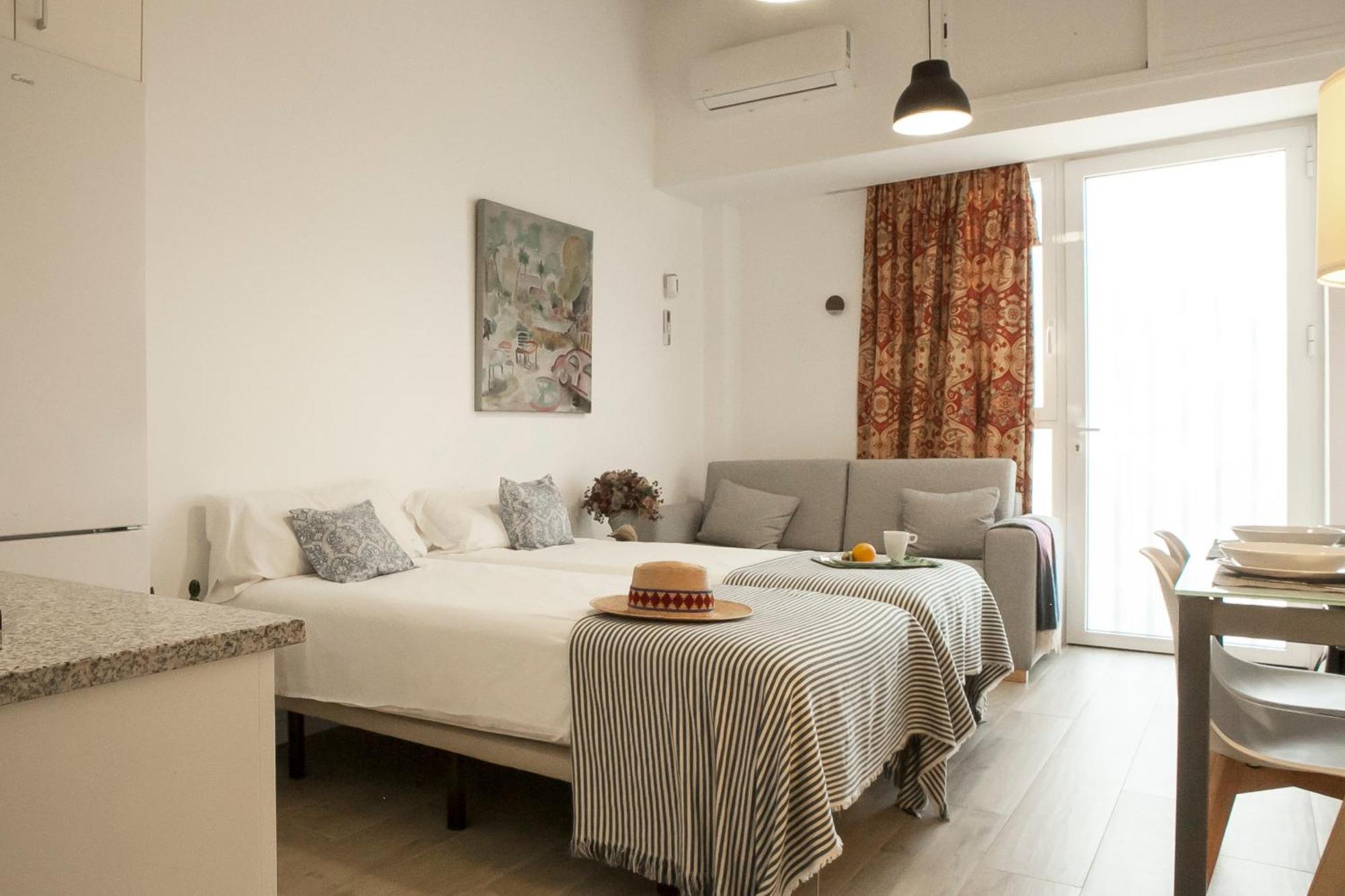 Apartamentos Rg Hospital Valme Sevilla Exteriér fotografie